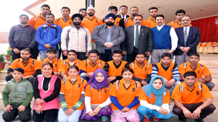 Selected teams for 2nd Beach Senior National Championship and 8th Open Senior National Tug-of-war Championship posing for a group photograph. Selected teams for 2nd Beach Senior National Championship and 8th Open Senior National Tug-of-war Championship posing for a group photograph.