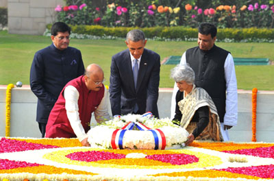 US President, Barack Obama laying wreath at the Samadhi of Mahatma Gandhi, at Rajghat, in Delhi on Sunday. US President, Barack Obama laying wreath at the Samadhi of Mahatma Gandhi, at Rajghat, in Delhi on Sunday.