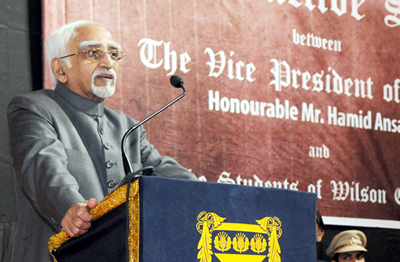 Vice President, Mohd. Hamid Ansari interacting with the students of the Wilson Collage, in Mumbai on Tuesday. Vice President, Mohd. Hamid Ansari interacting with the students of the Wilson Collage, in Mumbai on Tuesday.