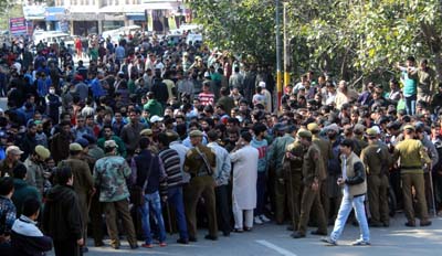Stranded passengers holding protest at Bus Stand, Jammu on Wednesday. —Excelsior/Rakesh Stranded passengers holding protest at Bus Stand, Jammu on Wednesday. —Excelsior/Rakesh