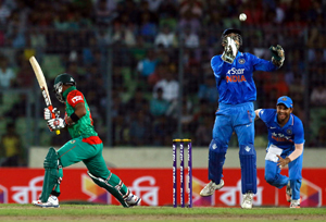 M S Dhoni takes the catch to remove Litton Das at Mirpur. M S Dhoni takes the catch to remove Litton Das at Mirpur.