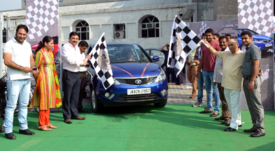 Officials of Tata Motors and Fairdeal Motors flagging off Bolt & Zest Rally in Jammu. Officials of Tata Motors and Fairdeal Motors flagging off Bolt & Zest Rally in Jammu.