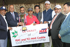 Winners of Golf Tournament being felicitated by Minister for Public Works, Syed Altaf Bukhari and other dignitaries in Srinagar. Winners of Golf Tournament being felicitated by Minister for Public Works, Syed Altaf Bukhari and other dignitaries in Srinagar.