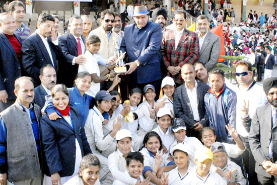 Jubilant J&K team posing for a group photograph alongwith the chief guest and other dignitaries at MA Stadium on Wednesday. -Excelsior/Rakesh Jubilant J&K team posing for a group photograph alongwith the chief guest and other dignitaries at MA Stadium on Wednesday. -Excelsior/Rakesh