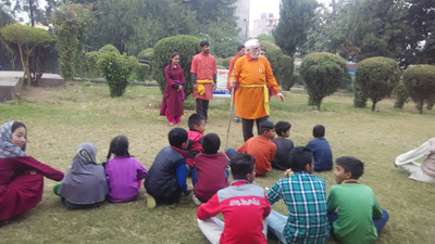 ESRM artists presenting nukkad ‘Nahee Subse Bada Rupaya’ in its Monday Theatre Series. ESRM artists presenting nukkad ‘Nahee Subse Bada Rupaya’ in its Monday Theatre Series.