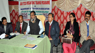 Officers of Agriculture Department and ITCO during a training programme organized for farmers at Jammu. Officers of Agriculture Department and ITCO during a training programme organized for farmers at Jammu.