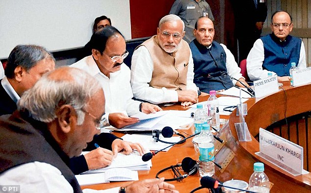 pm PM discusses TN flood situation with Singh, Jaitley, Naidu