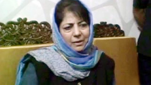 r18 Not willing to become CM, says Mehbooba
