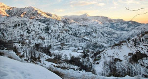 Cold wave sweeps north India, Leh shivers at -16 deg C Cold wave sweeps north India, Leh shivers at -16 deg C