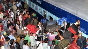 studentss Students, migrants left stranded; rly stations turn into inns