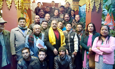 Union Minister Dr Jitendra Singh being accorded a warm welcome by BJP workers at Gangtok, Sikkim. Union Minister Dr Jitendra Singh being accorded a warm welcome by BJP workers at Gangtok, Sikkim.