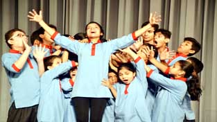 A scene from the play ‘Aap Hamare Hai Kaun’. A scene from the play ‘Aap Hamare Hai Kaun’.