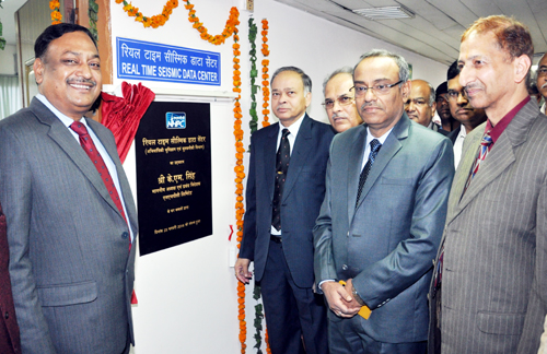 CMD NHPC, K M Singh with senior officers inaugurating Real Time Seismic Data Centre at Faridabad. CMD NHPC, K M Singh with senior officers inaugurating Real Time Seismic Data Centre at Faridabad.