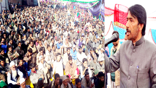 PCC chief G A Mir addressing public rally in Shangus on Thursday. PCC chief G A Mir addressing public rally in Shangus on Thursday.