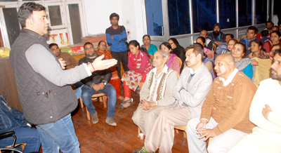 PCC leader Vikram Malhotra addressing party workers on Saturday. PCC leader Vikram Malhotra addressing party workers on Saturday.