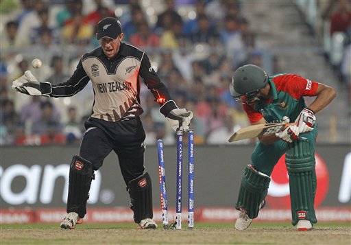 Clinical New Zealand thrash Bangladesh by 75 runs