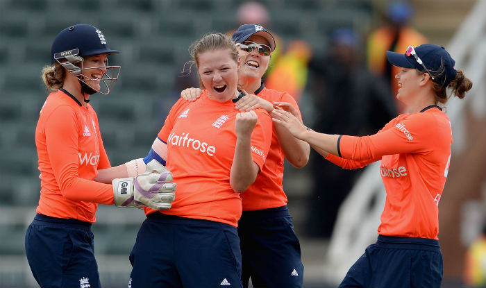 Unbeaten England out to settle scores with Australia