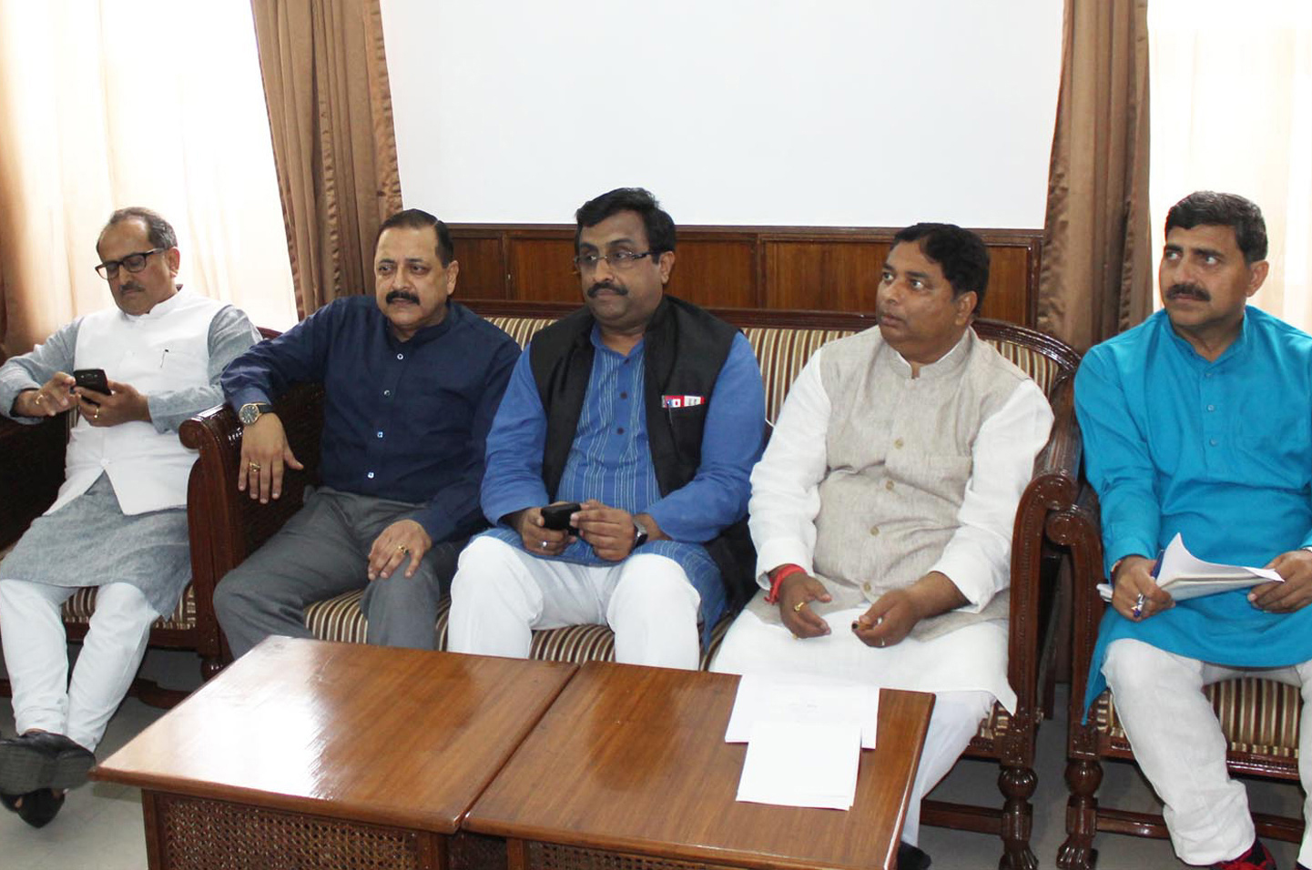 BJP leaders during Legislature party meeting at Jammu on Friday. — Excelsior/Rakesh BJP leaders during Legislature party meeting at Jammu on Friday. — Excelsior/Rakesh