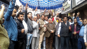 Jewellers raising slogans during protest at Jain Bazaar, Jammu. Jewellers raising slogans during protest at Jain Bazaar, Jammu.
