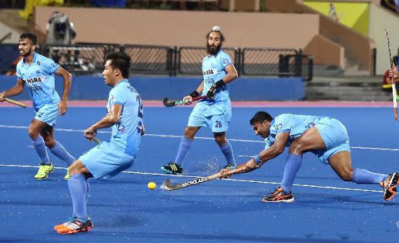 India lose 1-2 to NZ, need a win over Malaysia for final berth India lose 1-2 to NZ, need a win over Malaysia for final berth