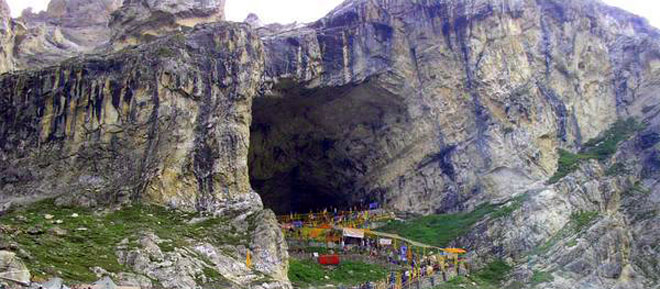 Govt plans to integrate Amarnath Yatra with tour packages Govt plans to integrate Amarnath Yatra with tour packages