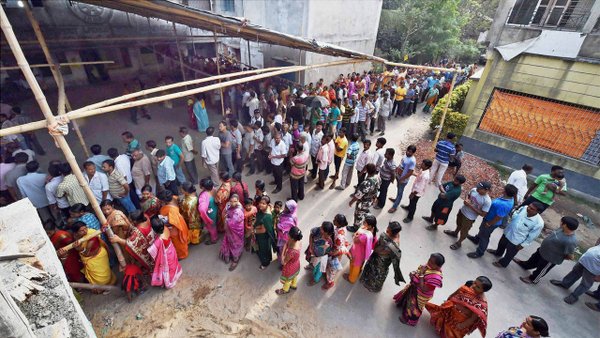 WB polls: Over 52 per cent voter turnout till 1 PM WB polls: Over 52 per cent voter turnout till 1 PM