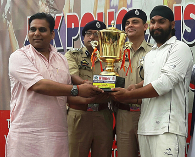 Winners receiving trophy from the dignitaries at Bana Singh Stadium in RS Pura on Sunday. Winners receiving trophy from the dignitaries at Bana Singh Stadium in RS Pura on Sunday.