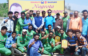 Winners posing alongwith member BCCI, Ranjeet Kalra and other dignitaries and officials at Bajalta in Jammu on Thursday. Winners posing alongwith member BCCI, Ranjeet Kalra and other dignitaries and officials at Bajalta in Jammu on Thursday.