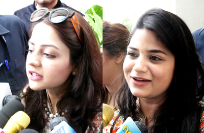 Chief Minister Mehbooba Mufti’s daughters speaking to reporters at Raj Bhavan, Jammu on Monday. -Excelsior/Rakesh Chief Minister Mehbooba Mufti’s daughters speaking to reporters at Raj Bhavan, Jammu on Monday. -Excelsior/Rakesh