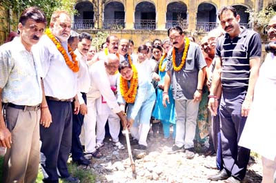 Rajesh Gupta, MLA laying foundation stone of parking project at historic Mubarak Mandi on Sunday. Rajesh Gupta, MLA laying foundation stone of parking project at historic Mubarak Mandi on Sunday.