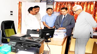 Governor N N Vohra during inauguration of Control Room/ Helpline. Governor N N Vohra during inauguration of Control Room/ Helpline.