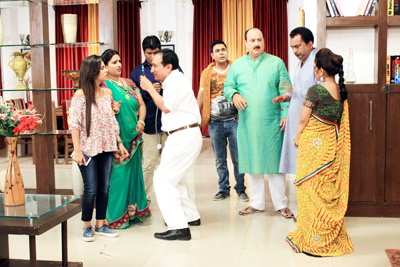 A scene from the play ‘Rashivilla’ A scene from the play ‘Rashivilla’