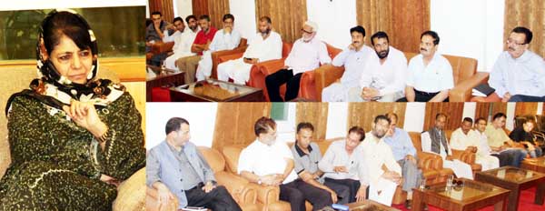 Chief Minister Mehbooba Mufti inter-acting with civil society in Srinagar on Monday. Chief Minister Mehbooba Mufti inter-acting with civil society in Srinagar on Monday.