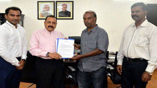 Union Minister Dr Jitendra Singh receiving a memorandum from a delegation of Space Scientists from Tamil Nadu, at New Delhi on Sunday. Union Minister Dr Jitendra Singh receiving a memorandum from a delegation of Space Scientists from Tamil Nadu, at New Delhi on Sunday.