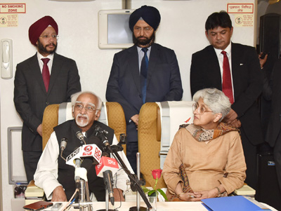 Vice President, M. Hamid Ansari interacting with the accompanying media delegation on board, Air India Special aircraft on his way to Venezuela to attend the 17th NAM Summit, on Friday. Vice President, M. Hamid Ansari interacting with the accompanying media delegation on board, Air India Special aircraft on his way to Venezuela to attend the 17th NAM Summit, on Friday.