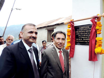 Justice Tashi Rabstan inaugurating canteen at Bhaderwah Court Complex on Monday. -Excelsior/Tilak Raj Justice Tashi Rabstan inaugurating canteen at Bhaderwah Court Complex on Monday. -Excelsior/Tilak Raj