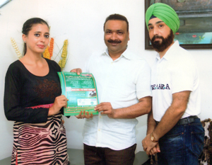 ADGP Dilbag Singh launching awareness pamphlets on suicide prevention. ADGP Dilbag Singh launching awareness pamphlets on suicide prevention.