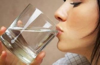 Water before meals effective strategy to lose weight: study Water before meals effective strategy to lose weight: study