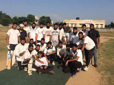 Participating team players posing for group photograph. Participating team players posing for group photograph.
