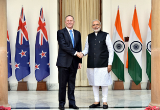 Prime Minister, Narendra Modi with the Prime Minister of New Zealand, Mr. John Key, at Hyderabad House, in New Delhi on Wednesday. Prime Minister, Narendra Modi with the Prime Minister of New Zealand, Mr. John Key, at Hyderabad House, in New Delhi on Wednesday.