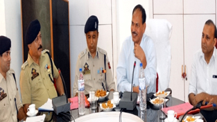 DG Home Guards, Dr S Gopal Reddy chairing a meeting at Jammu on Saturday. DG Home Guards, Dr S Gopal Reddy chairing a meeting at Jammu on Saturday.