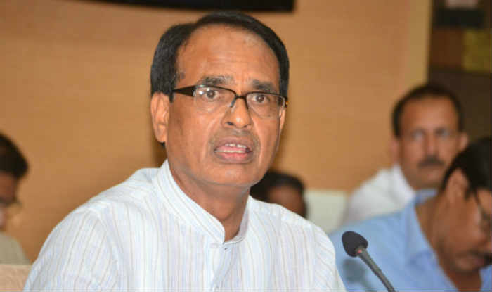 SIMI encounter: Chouhan gives into demand for judicial probe SIMI encounter: Chouhan gives into demand for judicial probe