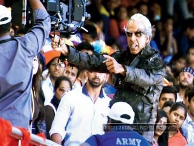 Akshay-Kumar-Robot-2.0-400x