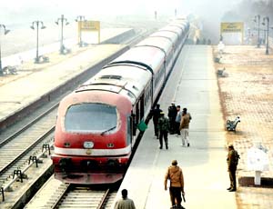 Train services resume partially on Srinagar-Budgam track in Kashmir after over four months on Thursday. -Excelsior/Shakeel Train services resume partially on Srinagar-Budgam track in Kashmir after over four months on Thursday. -Excelsior/Shakeel