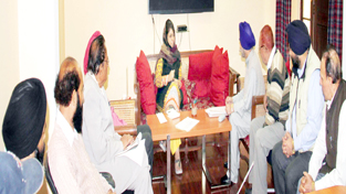 Chief Minister, Mehbooba Mufti interacting with a deputation at Jammu on Saturday. Chief Minister, Mehbooba Mufti interacting with a deputation at Jammu on Saturday.