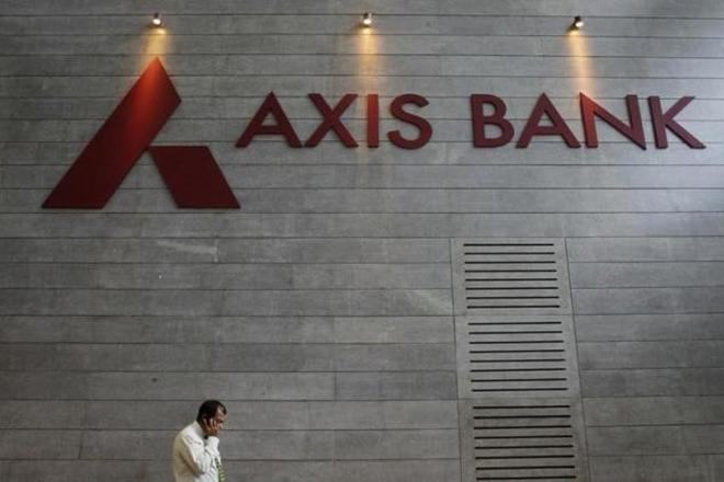 I-T raids Axis bank, founds Rs 60 cr in accounts of shell companies I-T raids Axis bank, founds Rs 60 cr in accounts of shell companies