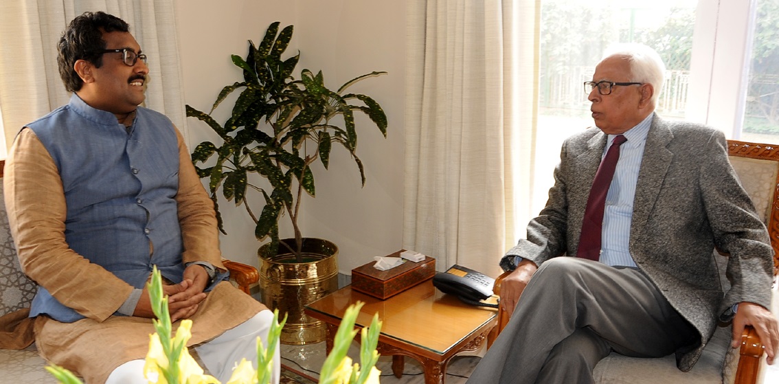 Ram Madhav meets Governor Ram Madhav meets Governor