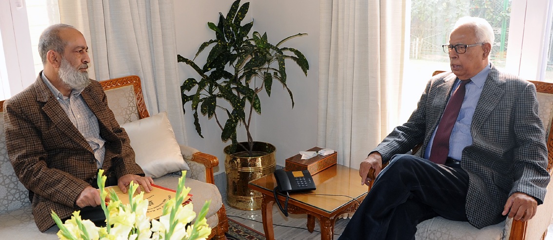 VC, KU briefs Governor VC, KU briefs Governor