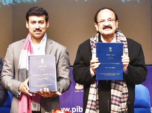 Union Minister for Urban Development, Housing & Urban Poverty Alleviation and Information & Broadcasting, M. Venkaiah Naidu releasing the Government of India Calendar-2017 with the theme “Mera Desh Badal Raha Hai, Aage Badh Raha Hai”, in New Delhi on Thursday. Union Minister for Urban Development, Housing & Urban Poverty Alleviation and Information & Broadcasting, M. Venkaiah Naidu releasing the Government of India Calendar-2017 with the theme “Mera Desh Badal Raha Hai, Aage Badh Raha Hai”, in New Delhi on Thursday.