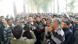 JU non-teaching employees taking out protest march on campus on Wednesday. JU non-teaching employees taking out protest march on campus on Wednesday.